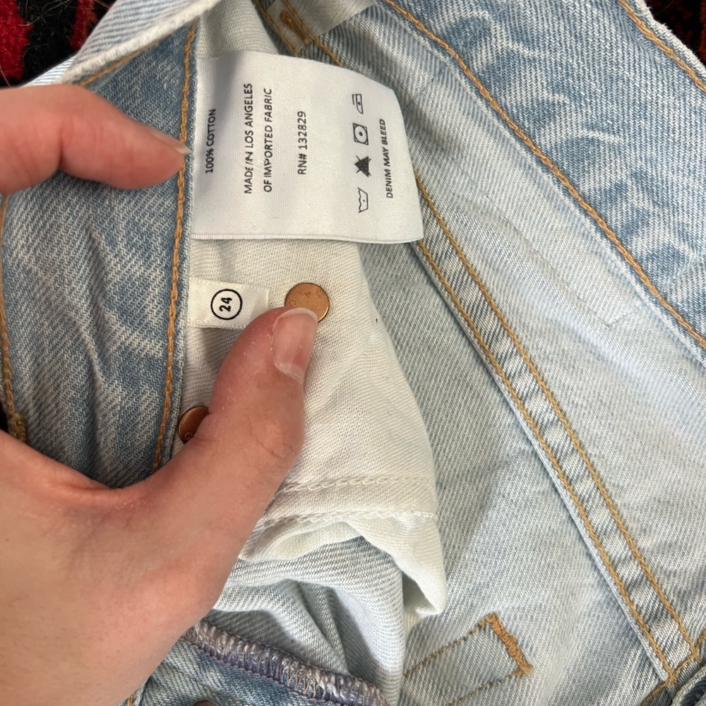 GRLFRND Bella Low Rise Jeans - Picture 4 of 4